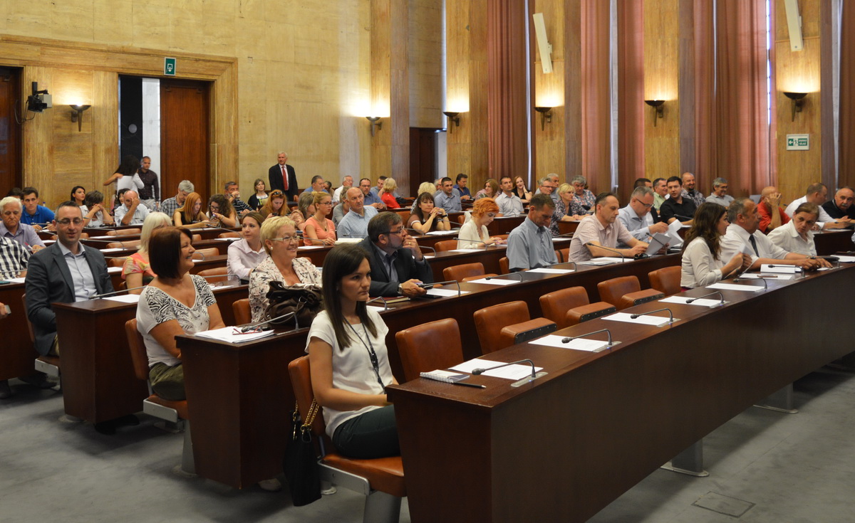 Конференција о Регионалном стамбеном програму у Скупштини Војводине